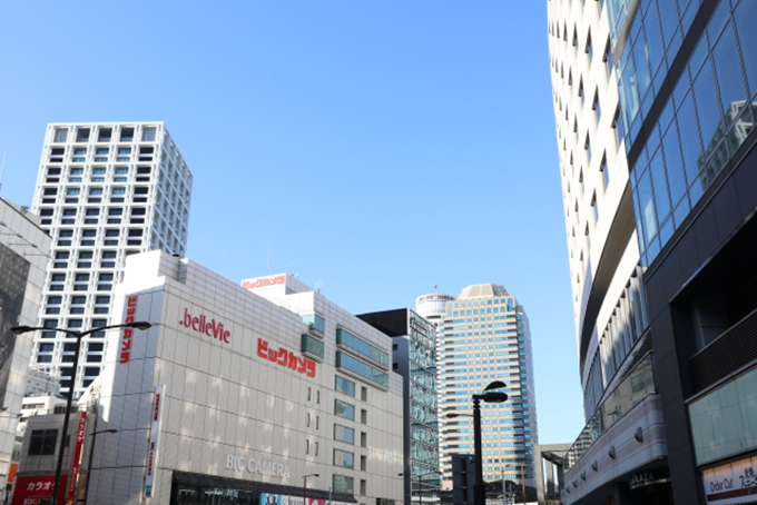 東京都内随一の繁華街である赤坂。ここから徒歩2分のところに赤坂一ツ木陵苑という納骨堂がある。